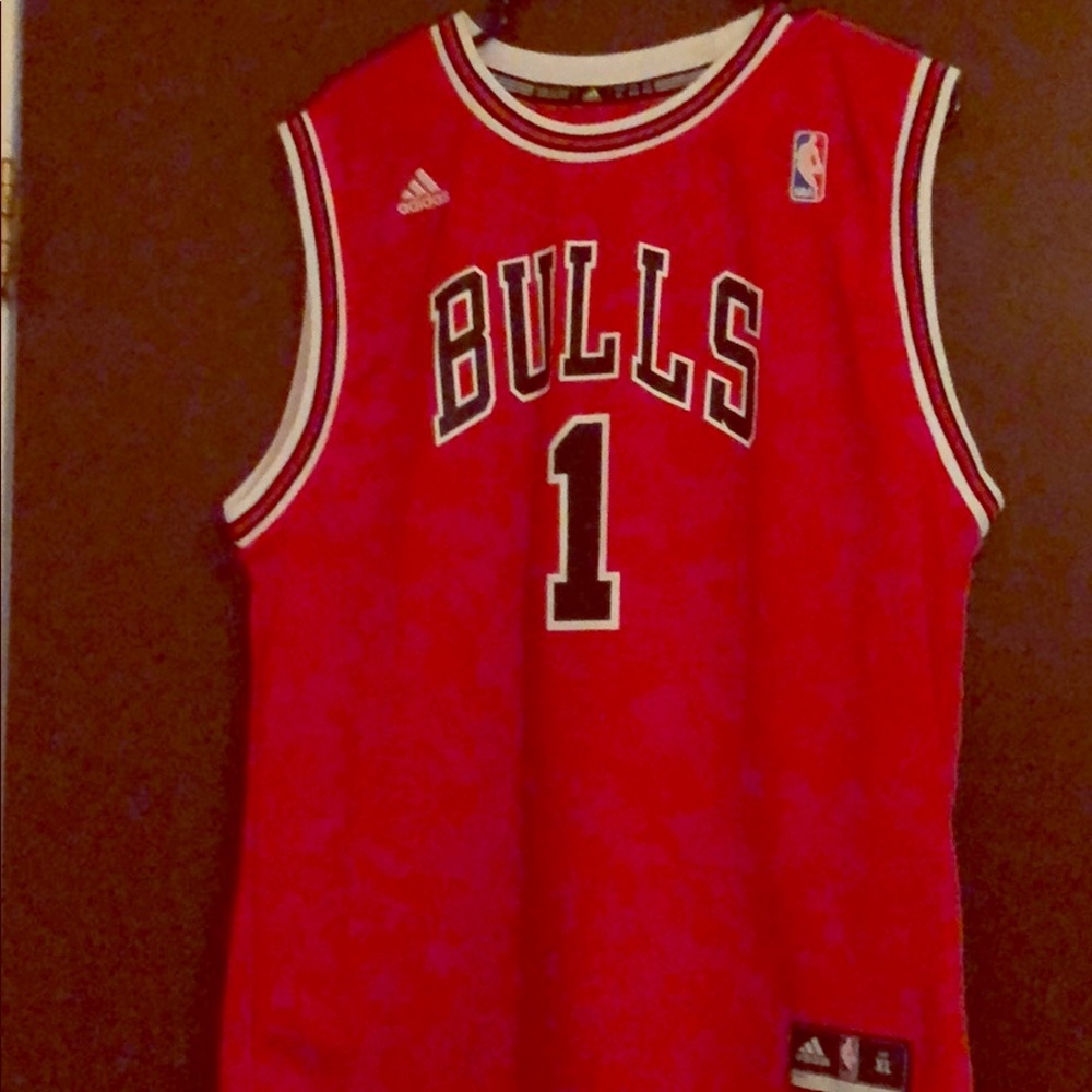 NWOT Derrick Rose #1 Chicago Bulls Jersey